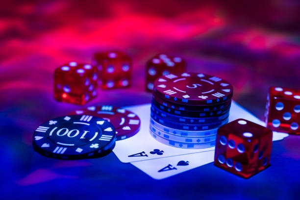 menang4d mobile app interface showing Live football matches and casino games